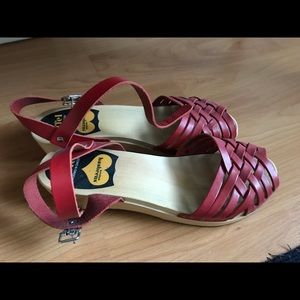 Red Peep Toe Swedish Hasbeens